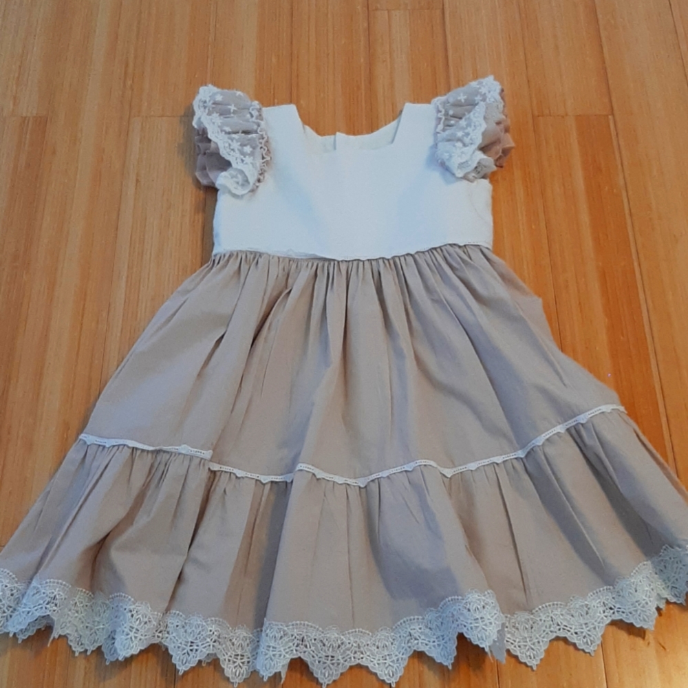 Frilly Frocks size 6 dress